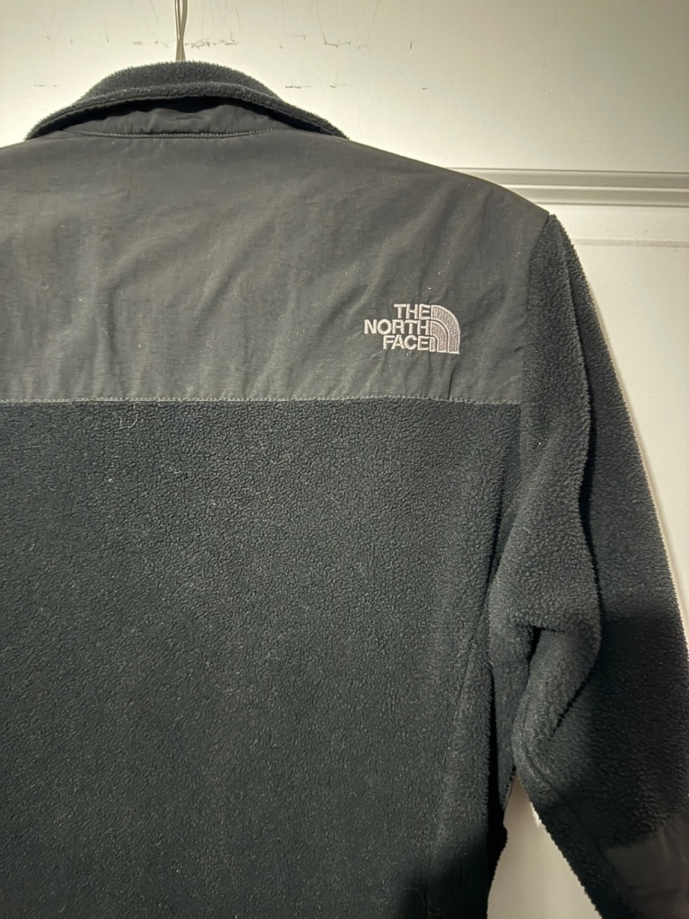 The North Face black Fleece Jacket - Picture 5 of 7